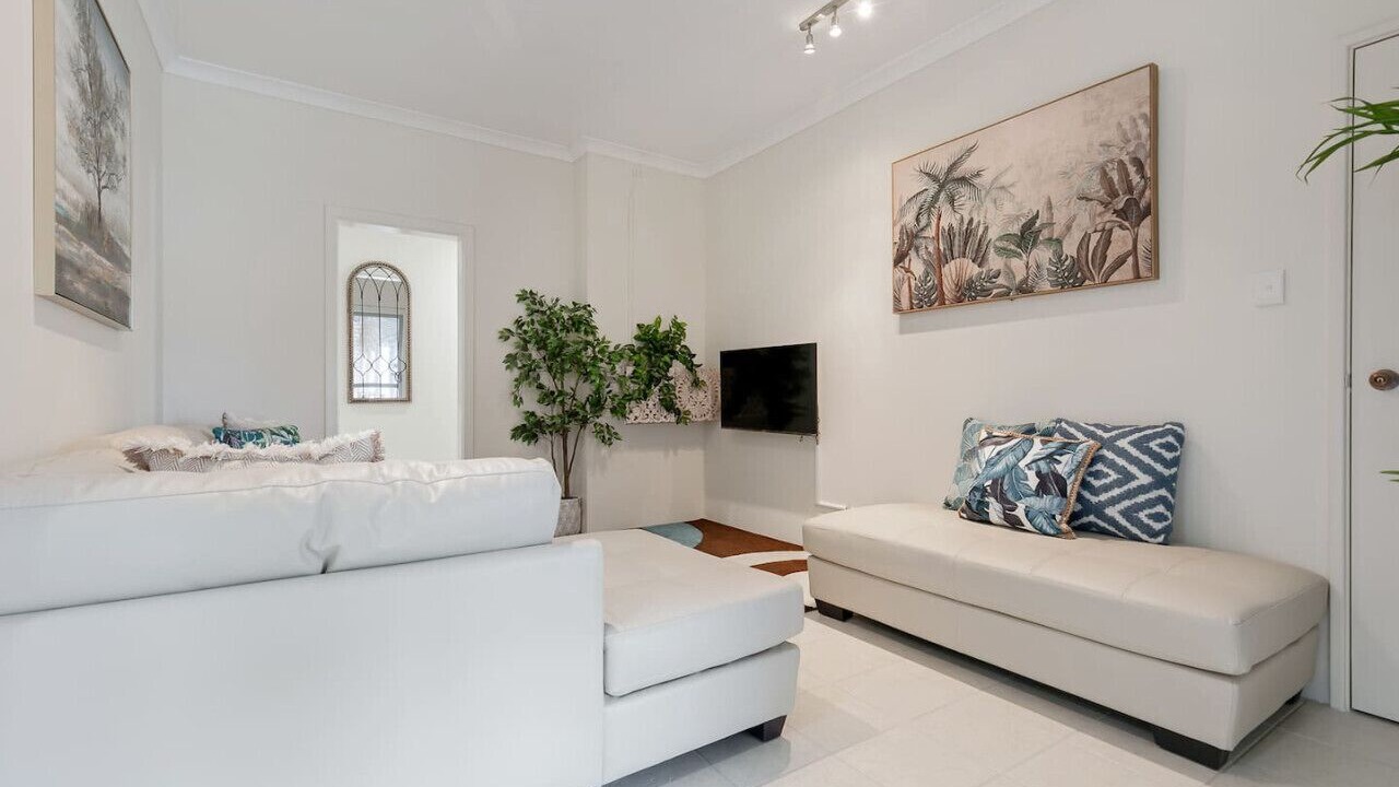Photo of Livingroom in Connolly