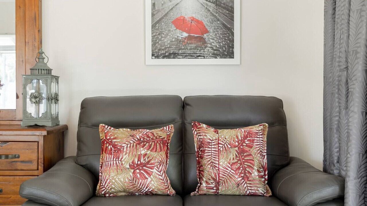 Photo of Livingroom in Connolly