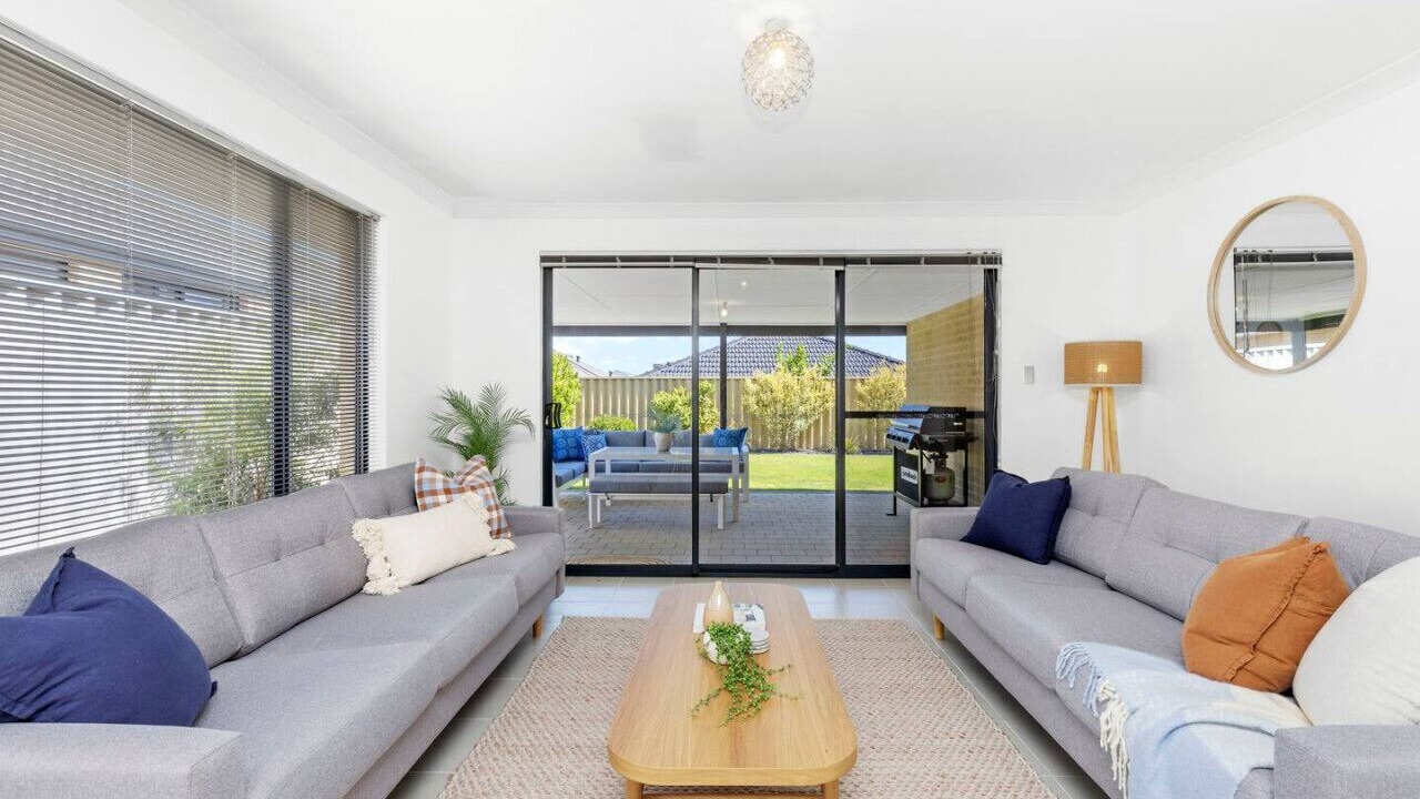 Photo of Livingroom in Butler