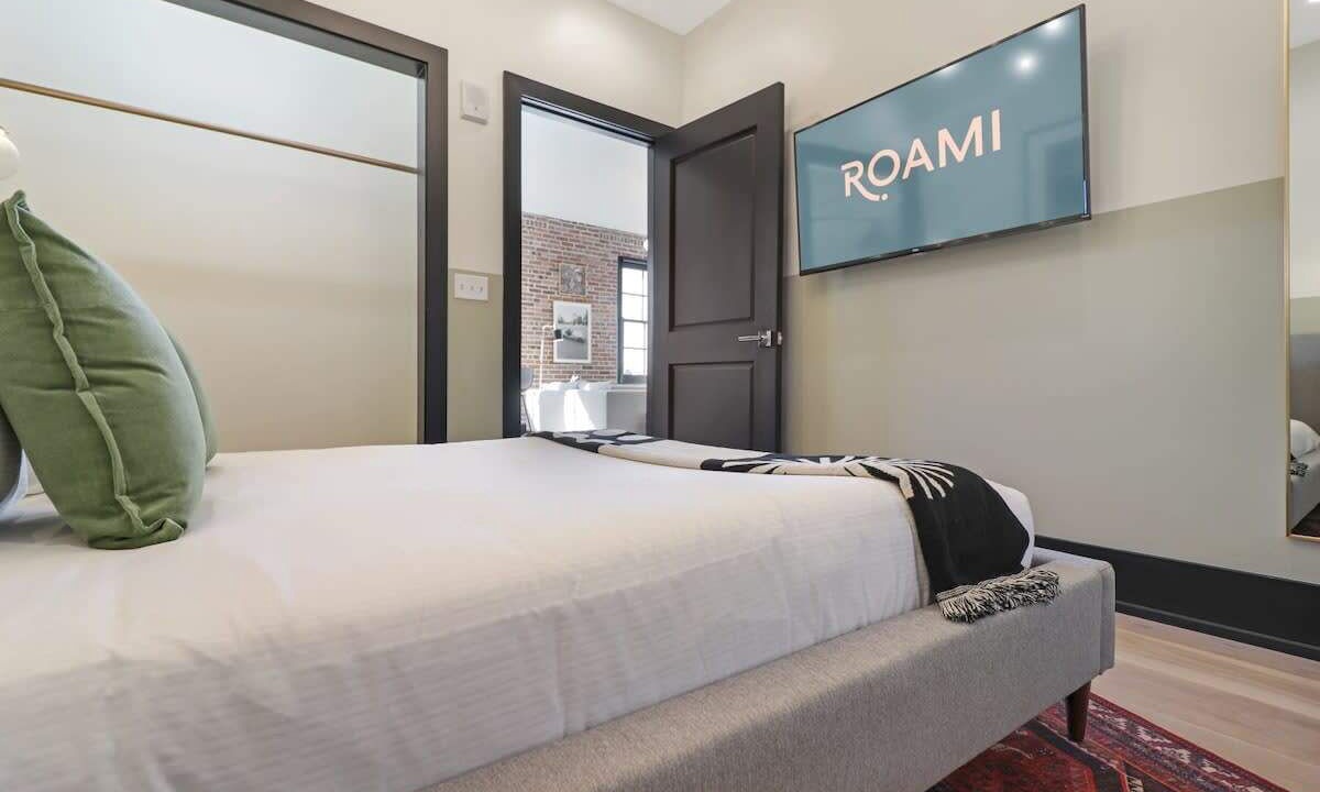 Photo of Bedroom in Arts/Warehouse District