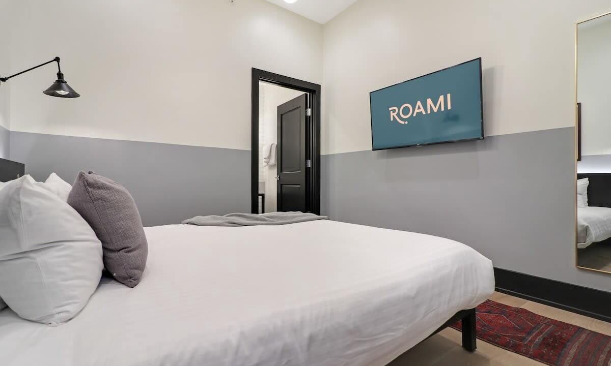 Photo of Bedroom in Arts/Warehouse District