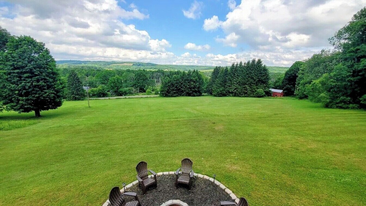 Photo of Outdoor in Cortland