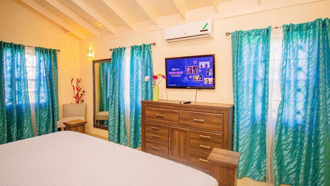 Photo of Bedroom in Mammee Bay