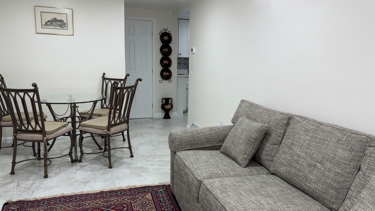 Photo of Livingroom in Massapequa Park