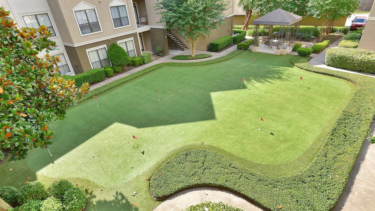Photo of Outdoor in Briarforest