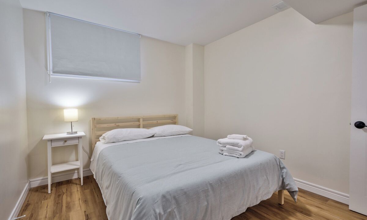 Photo of Bedroom in Lindsay
