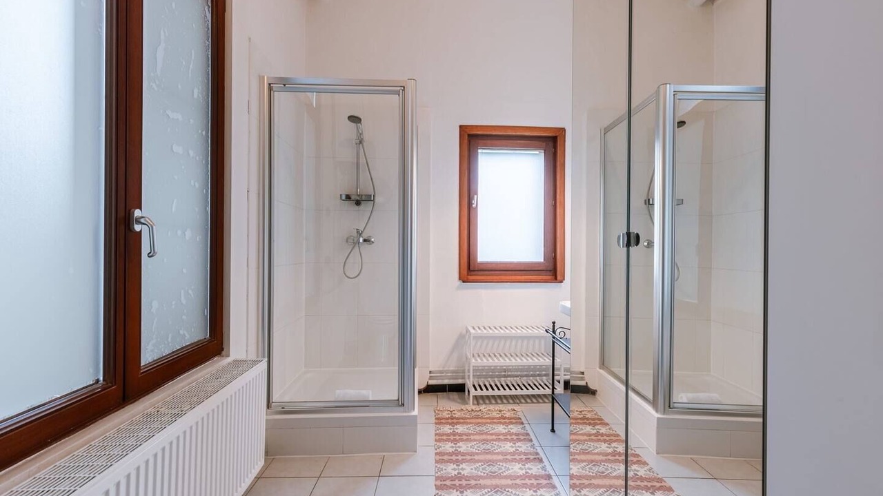 Photo of Bathroom in University District