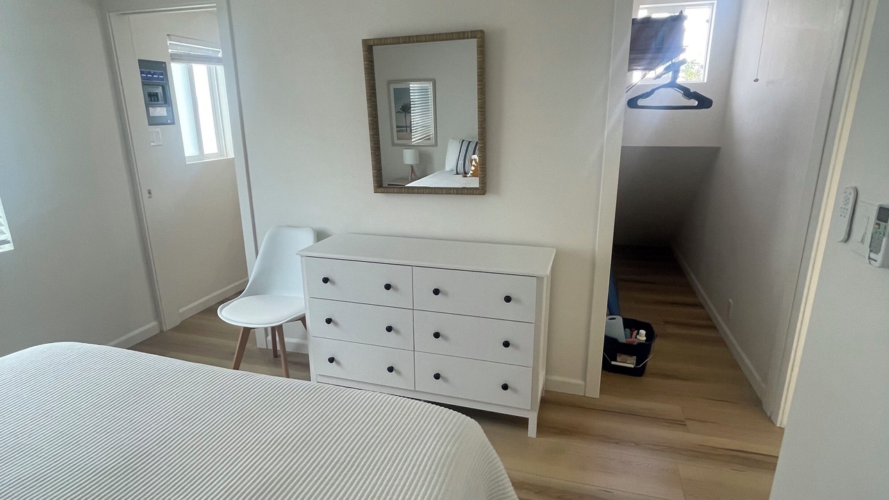 Photo of Bedroom in South Mission Beach