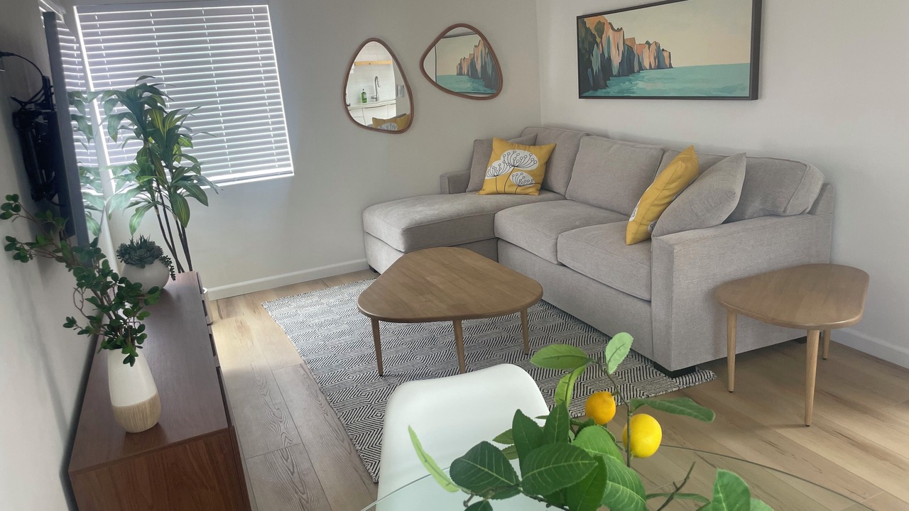 Photo of Livingroom in South Mission Beach
