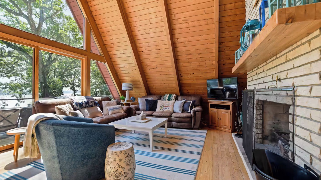 Photo of Livingroom in Merrimac