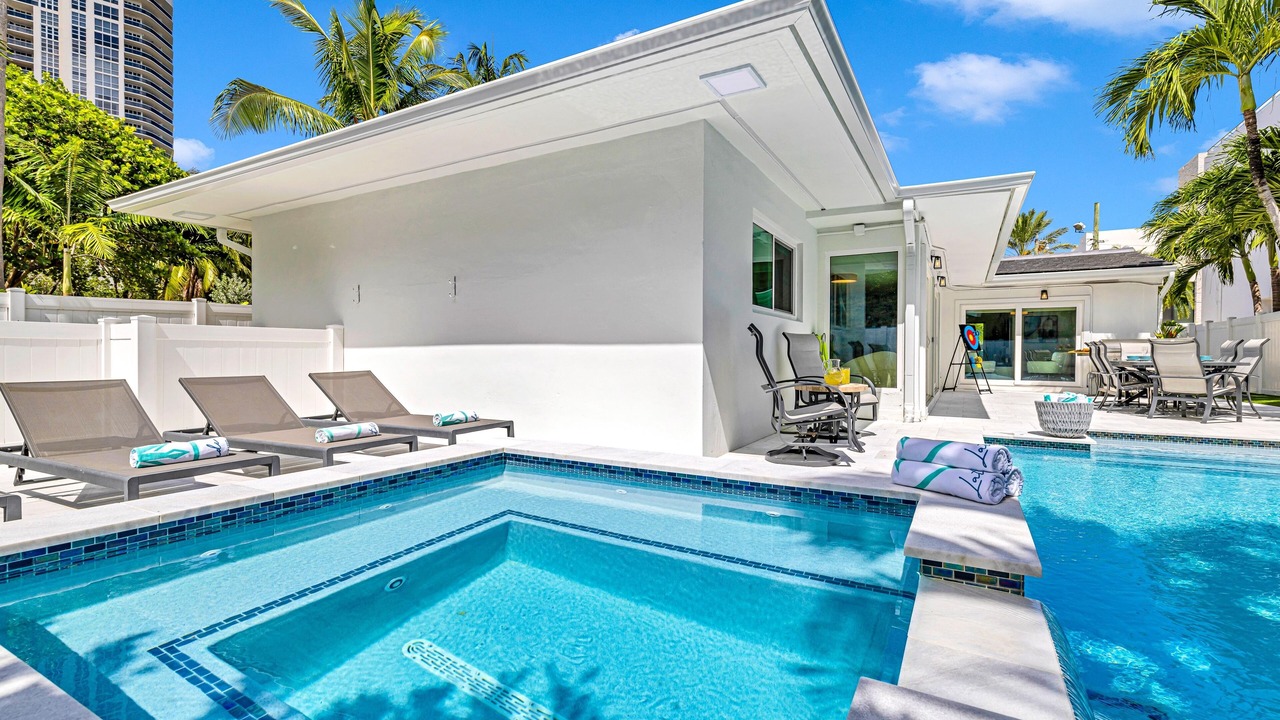 Photo of Outdoor in Lauderdale Beach