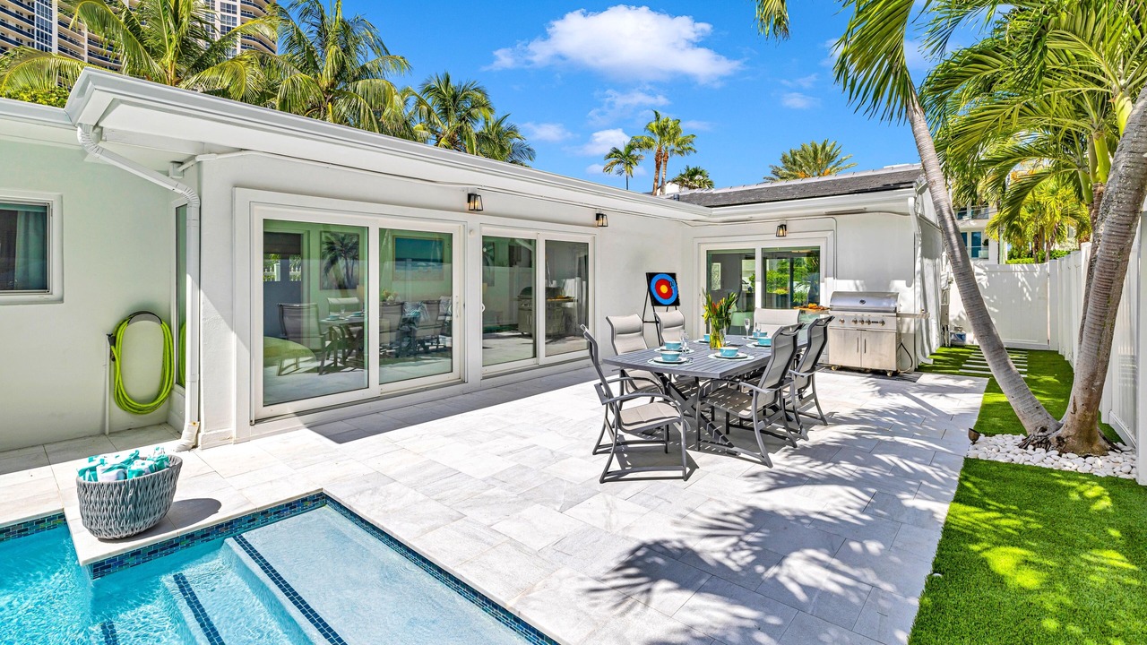 Photo of Outdoor in Lauderdale Beach
