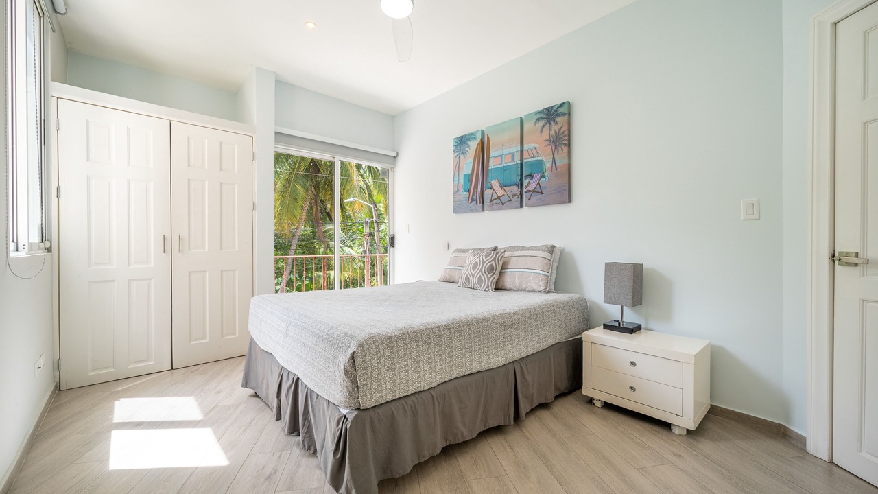 Photo of Bedroom in Potrero