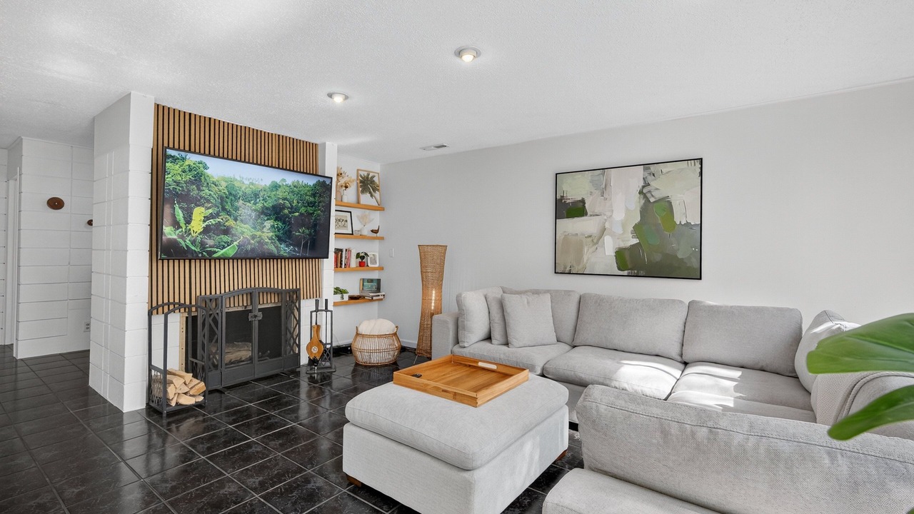 Photo of Bedroom in Des Moines