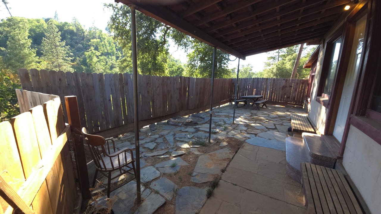 Photo of Patio Balcony in Midpines