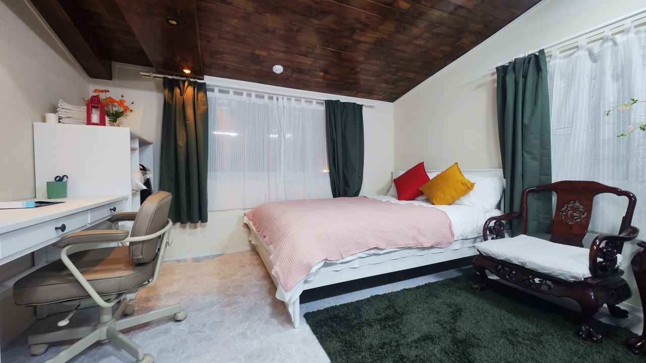 Photo of Bedroom in Seogyo-dong