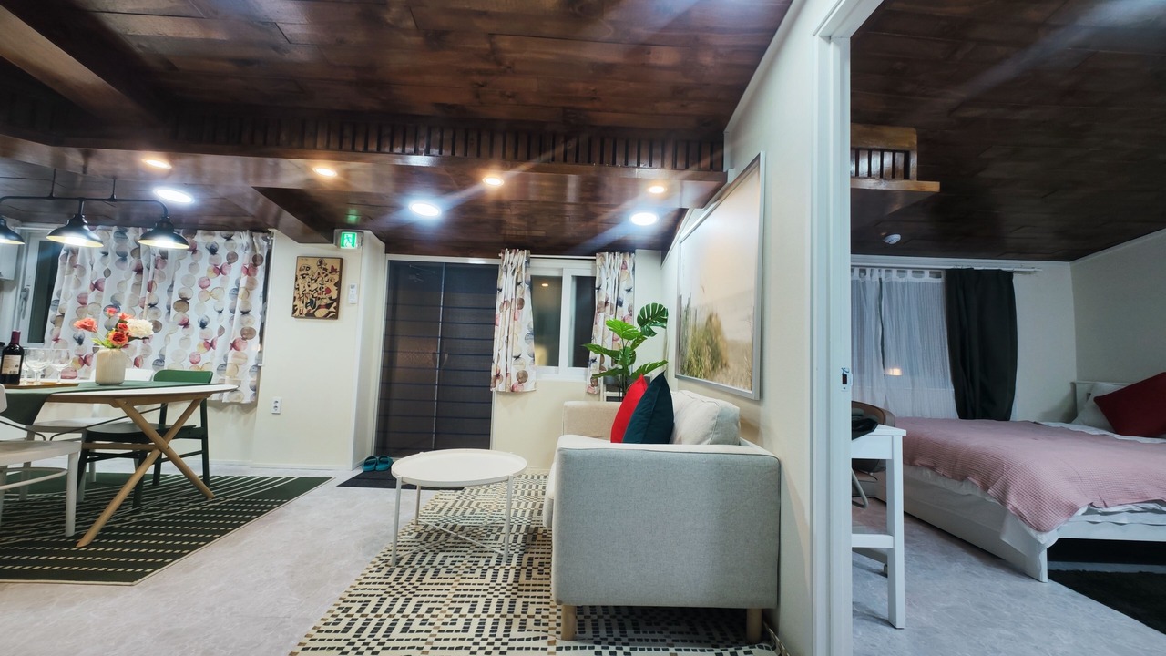 Photo of Bedroom in Seogyo-dong