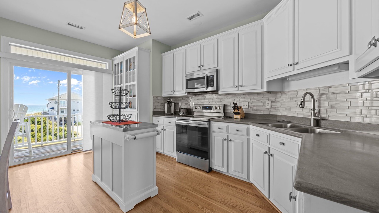 Photo of Kitchen in North Topsail Beach