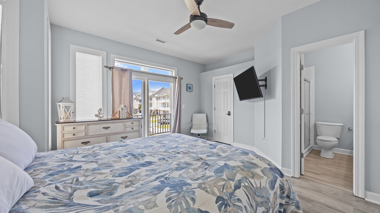 Photo of Bedroom in North Topsail Beach