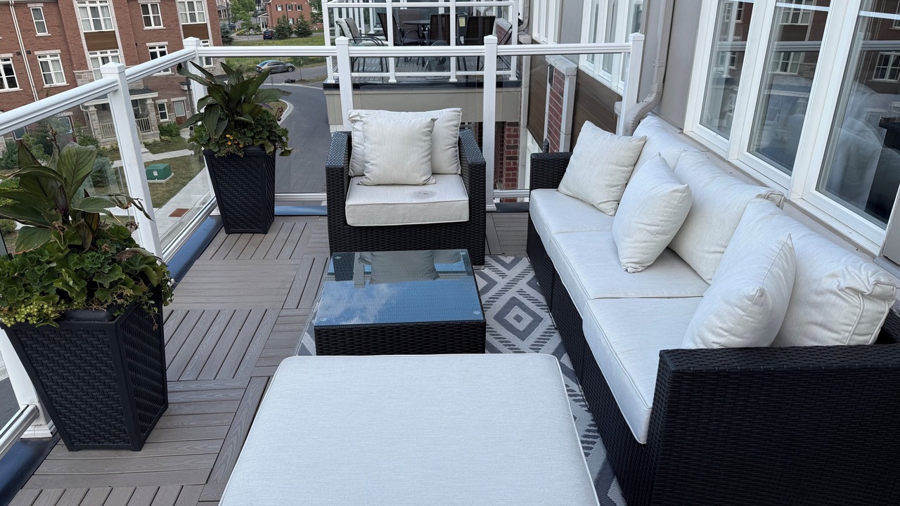 Photo of Outdoor in Pickering
