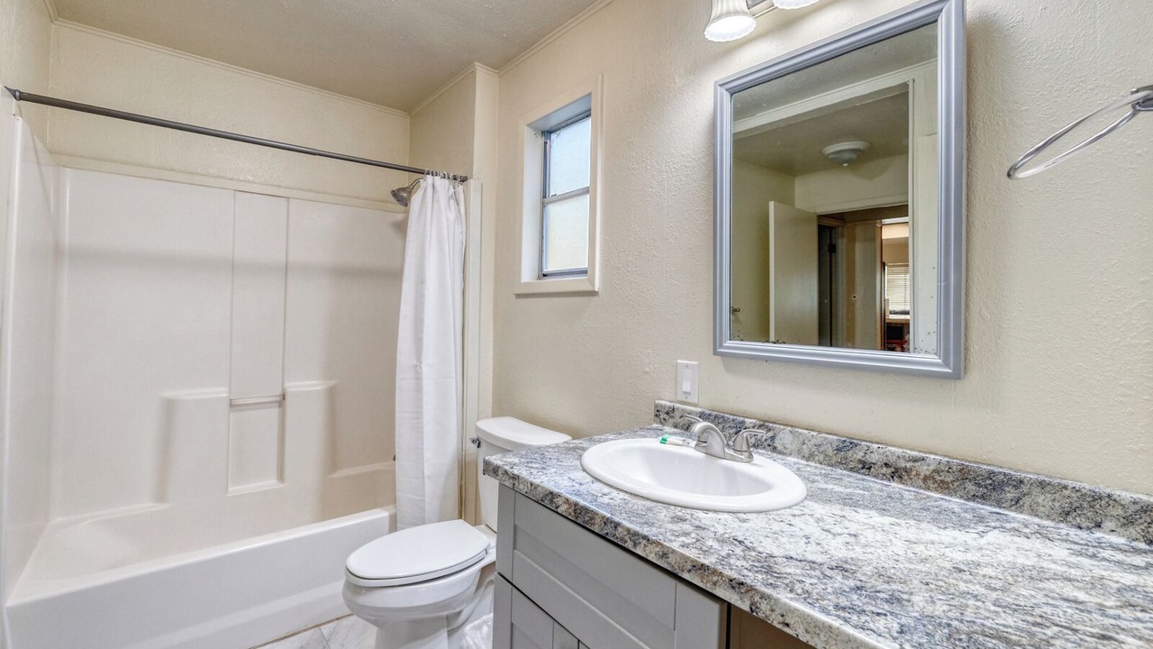 Photo of Bathroom in Concan