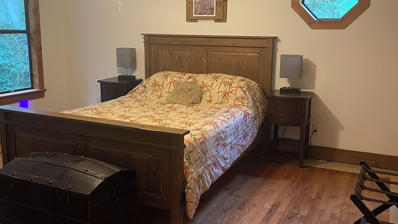 Photo of Bedroom in Covington