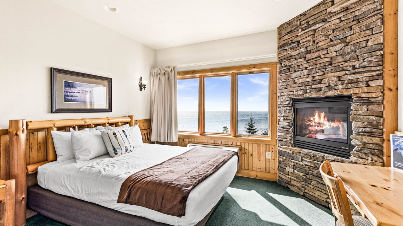 Photo of Livingroom in Two Harbors
