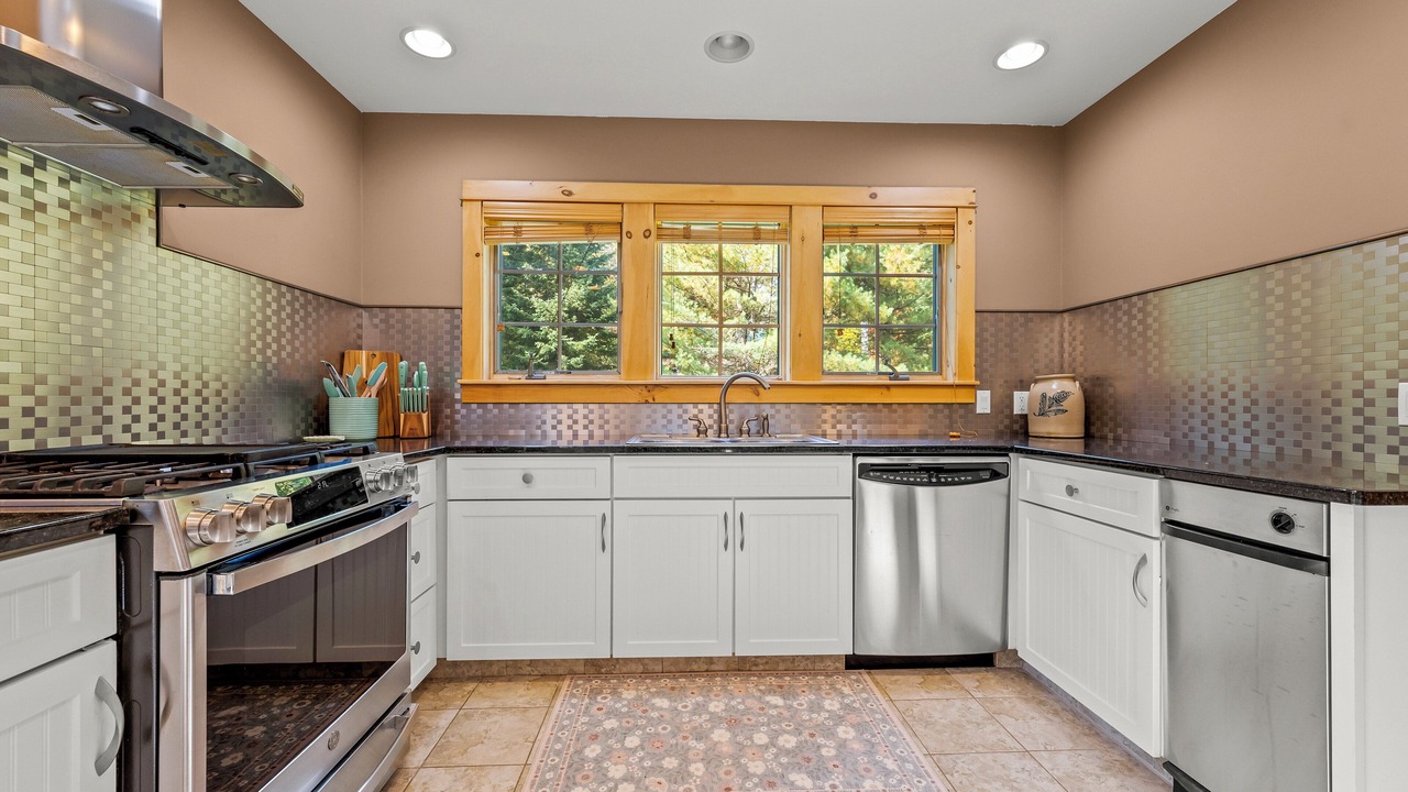 Photo of Kitchen in Owls Head
