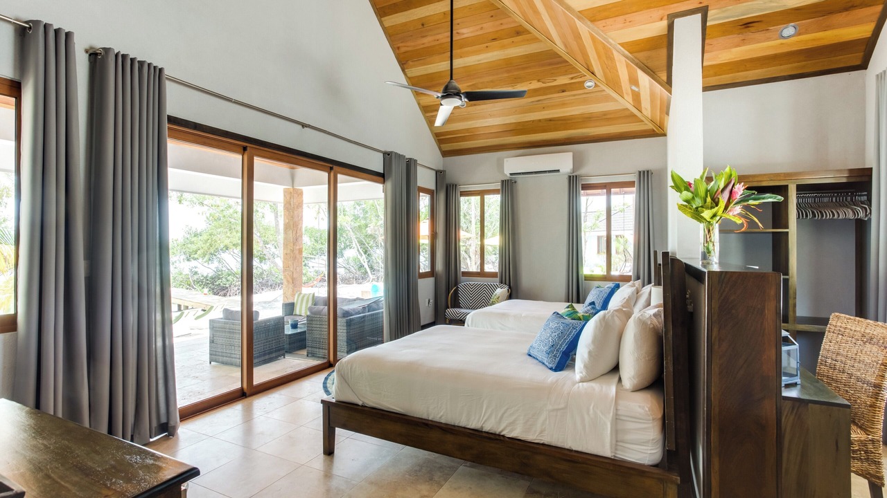 Photo of Bedroom in Placencia