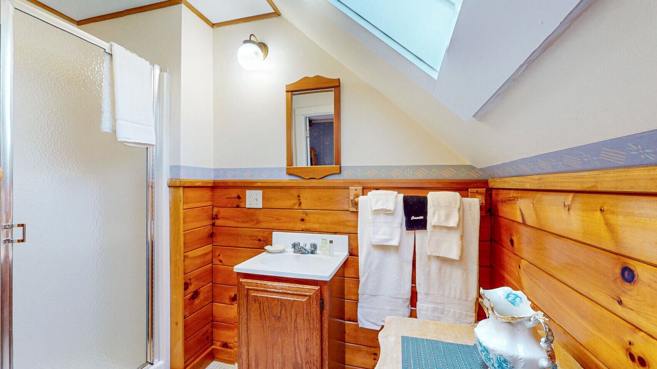 Photo of Bathroom in Hancock Point
