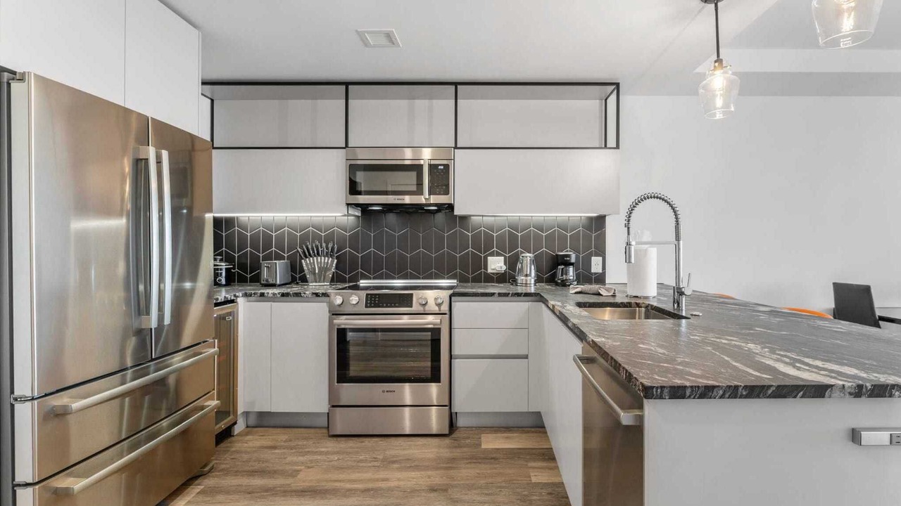 Photo of Kitchen in Shawmut