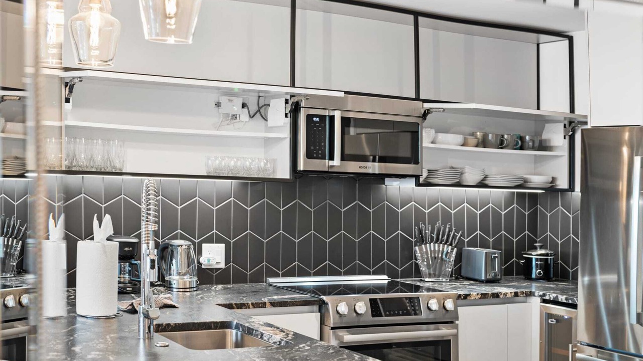 Photo of Kitchen in Shawmut