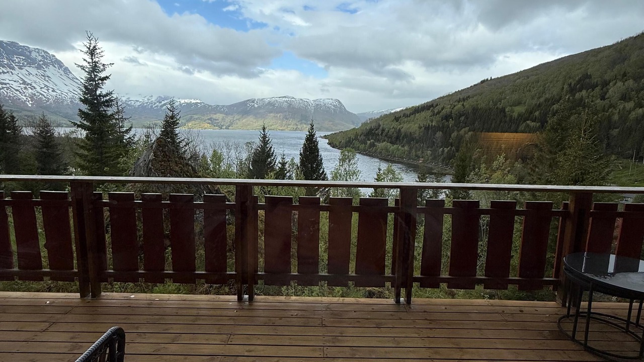 Photo of Patio Balcony in Grovfjord