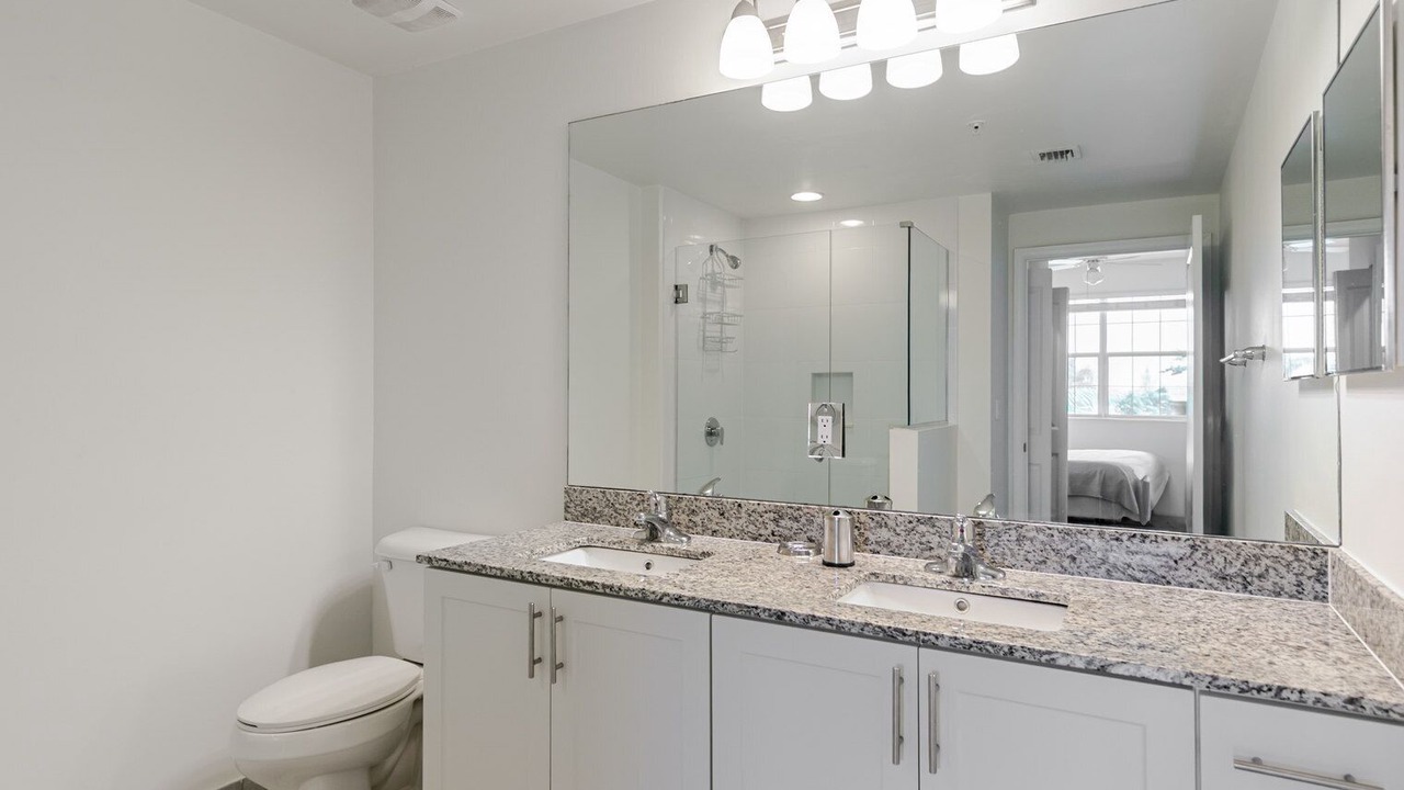 Photo of Bathroom in Miramar