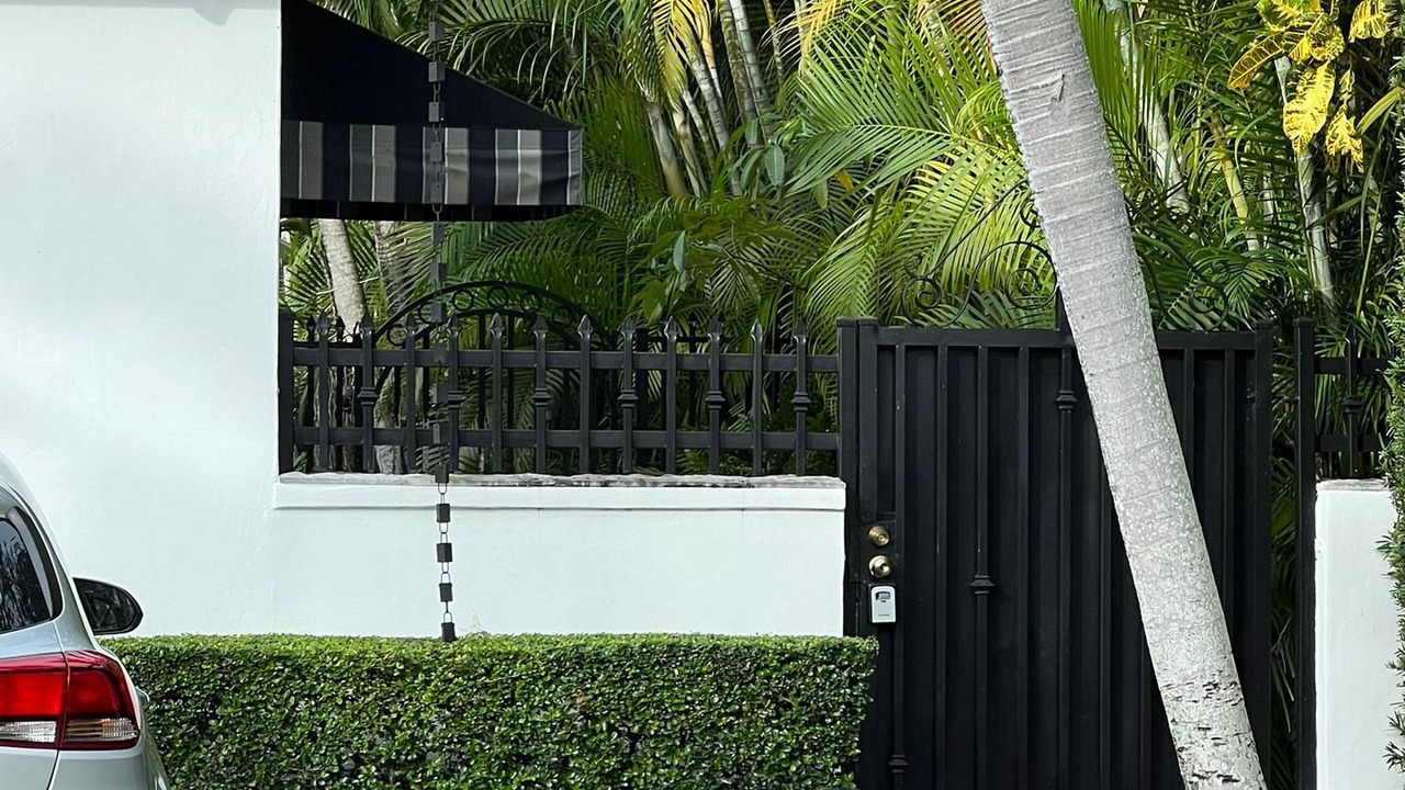 Photo of Outdoor in Golden Glades