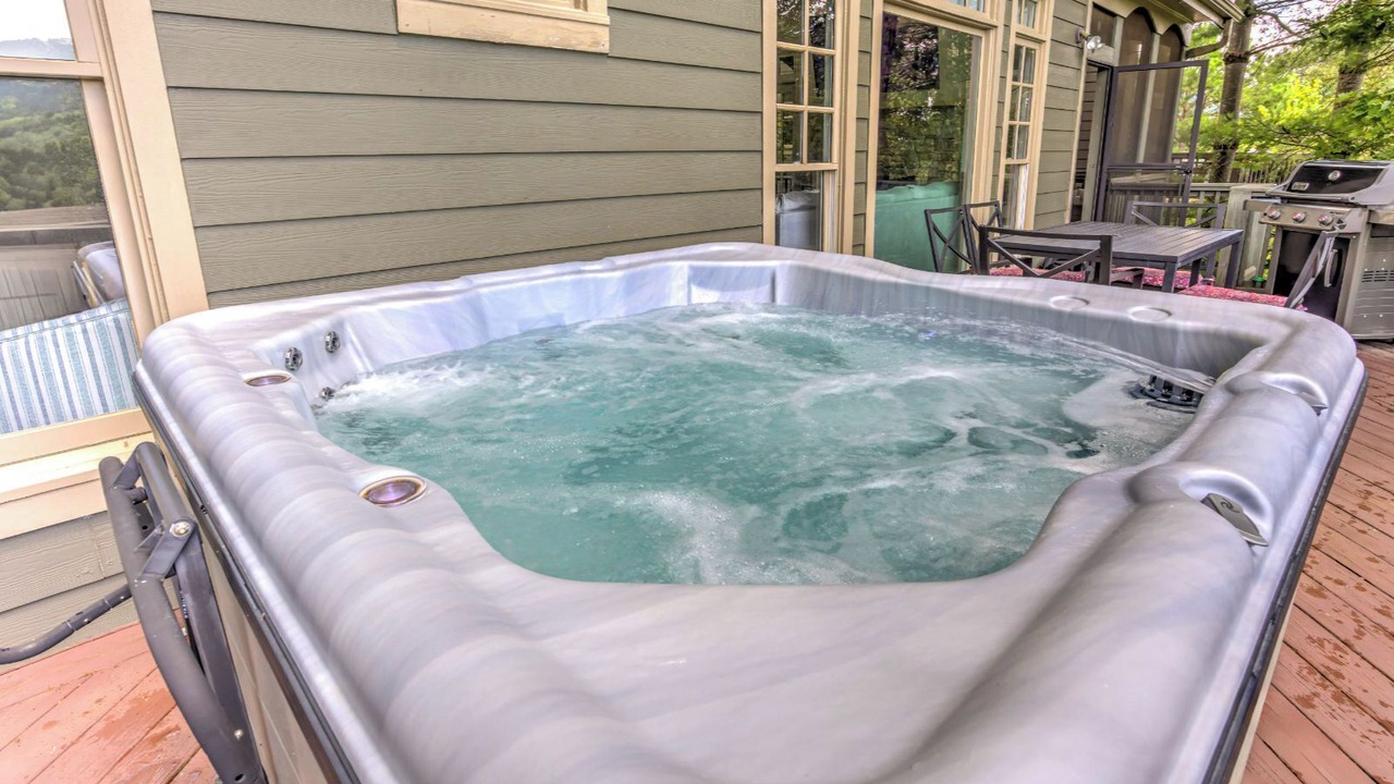 Photo of Patio Balcony in Big Canoe