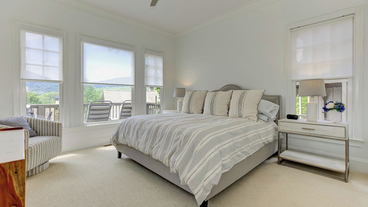 Photo of Bedroom in Big Canoe