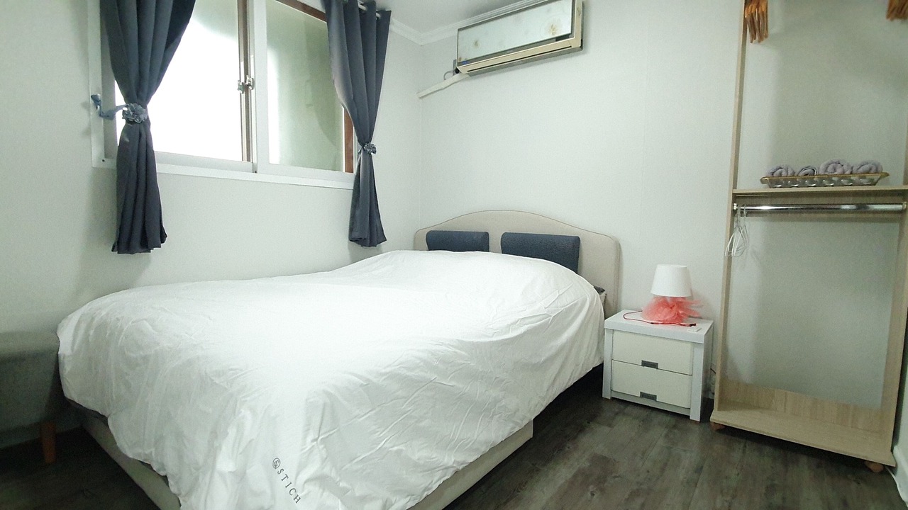 Photo of Bedroom in Seogyo-dong