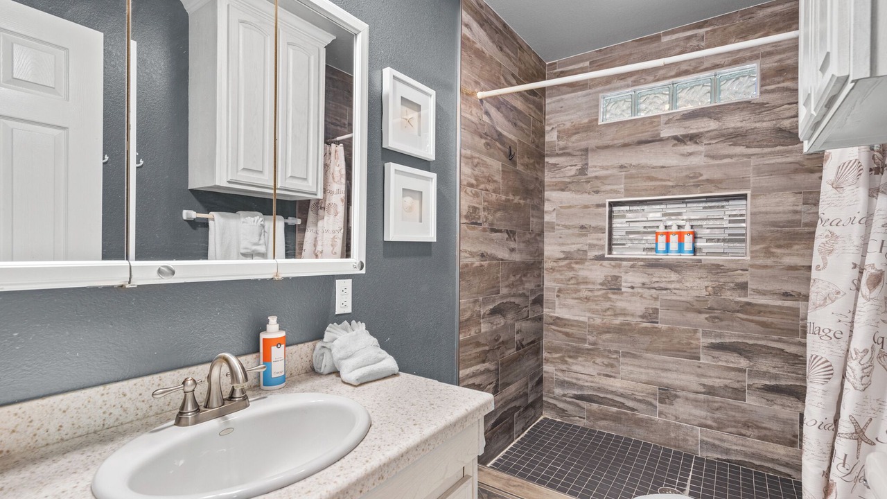 Photo of Bathroom in Port Isabel