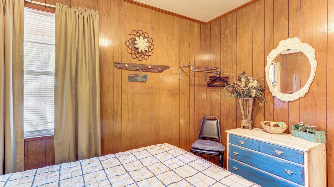 Photo of Bedroom in Greers Ferry
