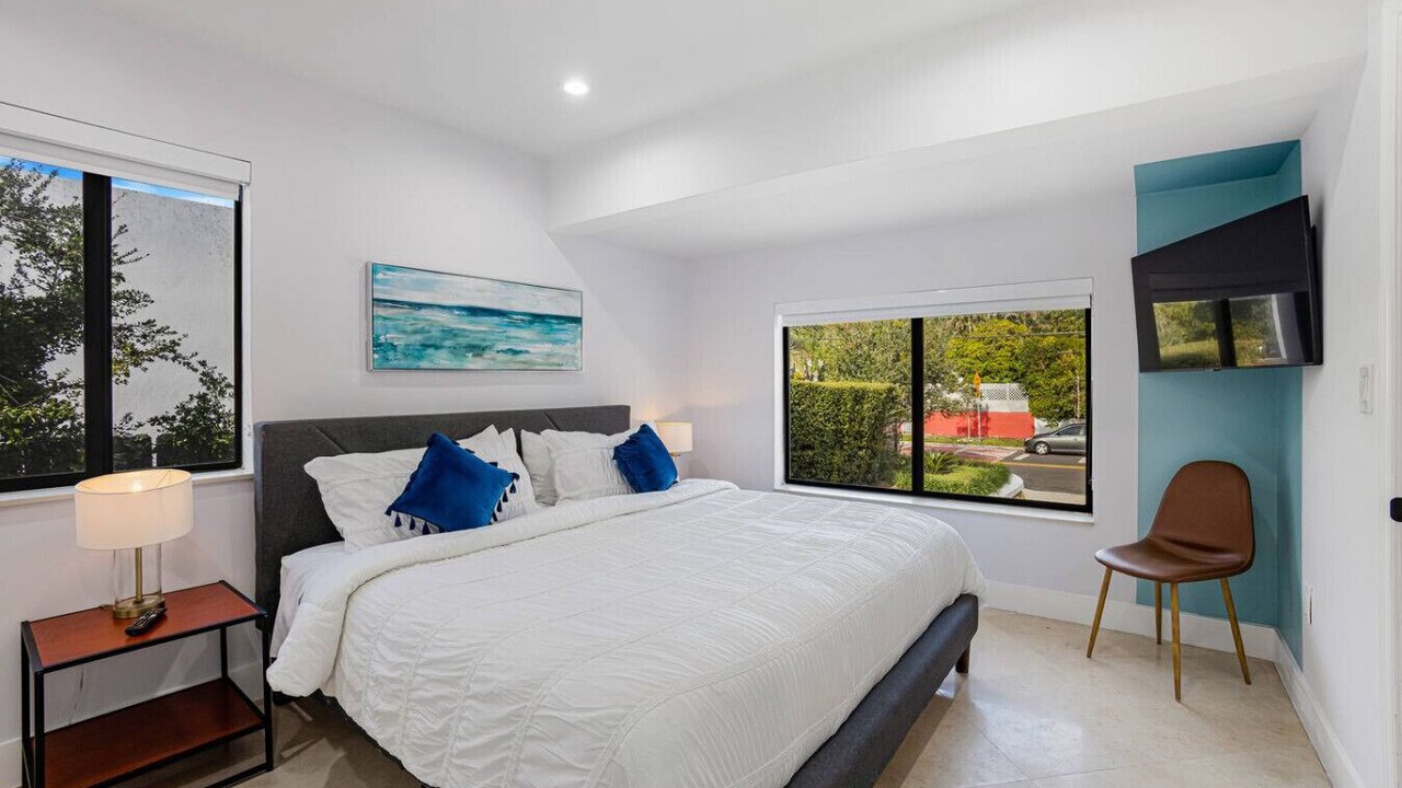 Photo of Bedroom in The Roads