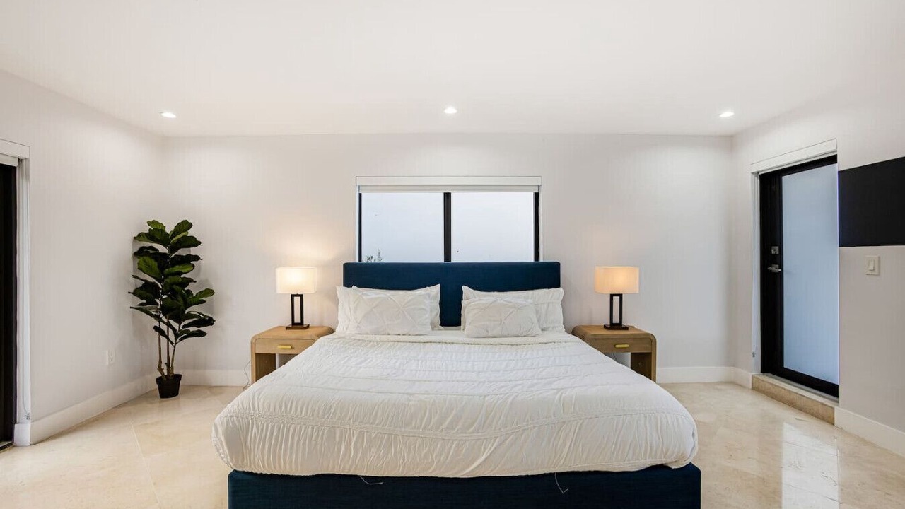 Photo of Bedroom in The Roads