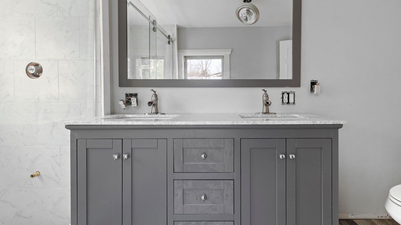 Photo of Bathroom in Ogdensburg