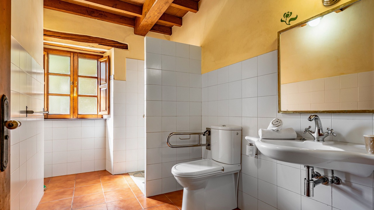 Photo of Bathroom in Mondonedo