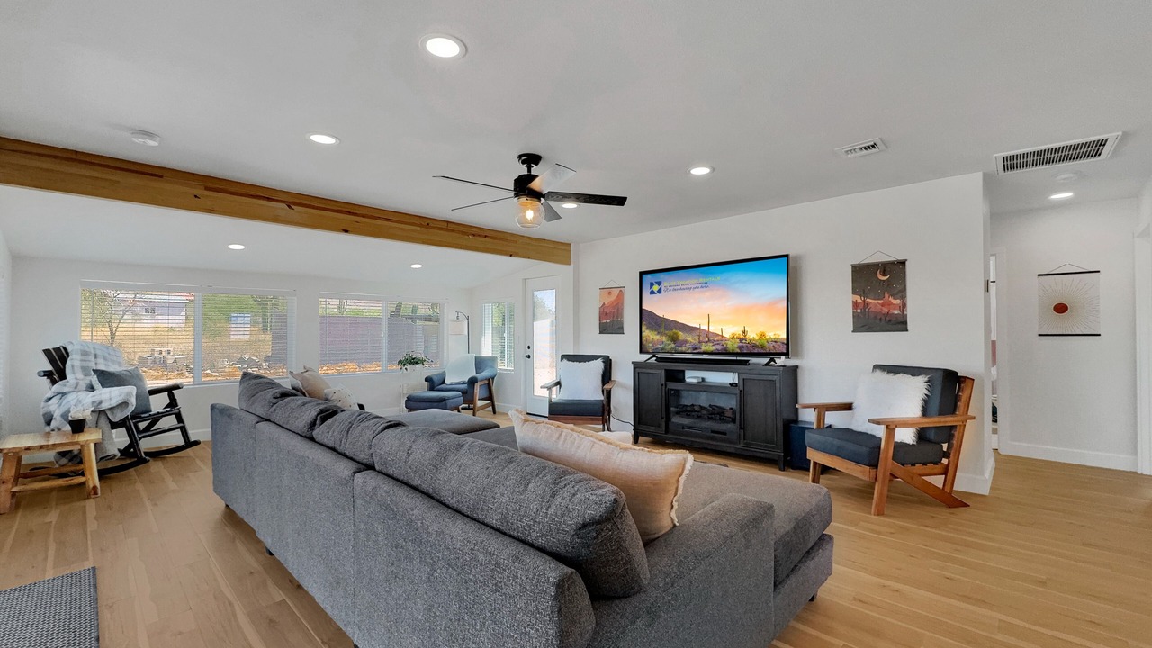 Photo of Livingroom in Apache Junction