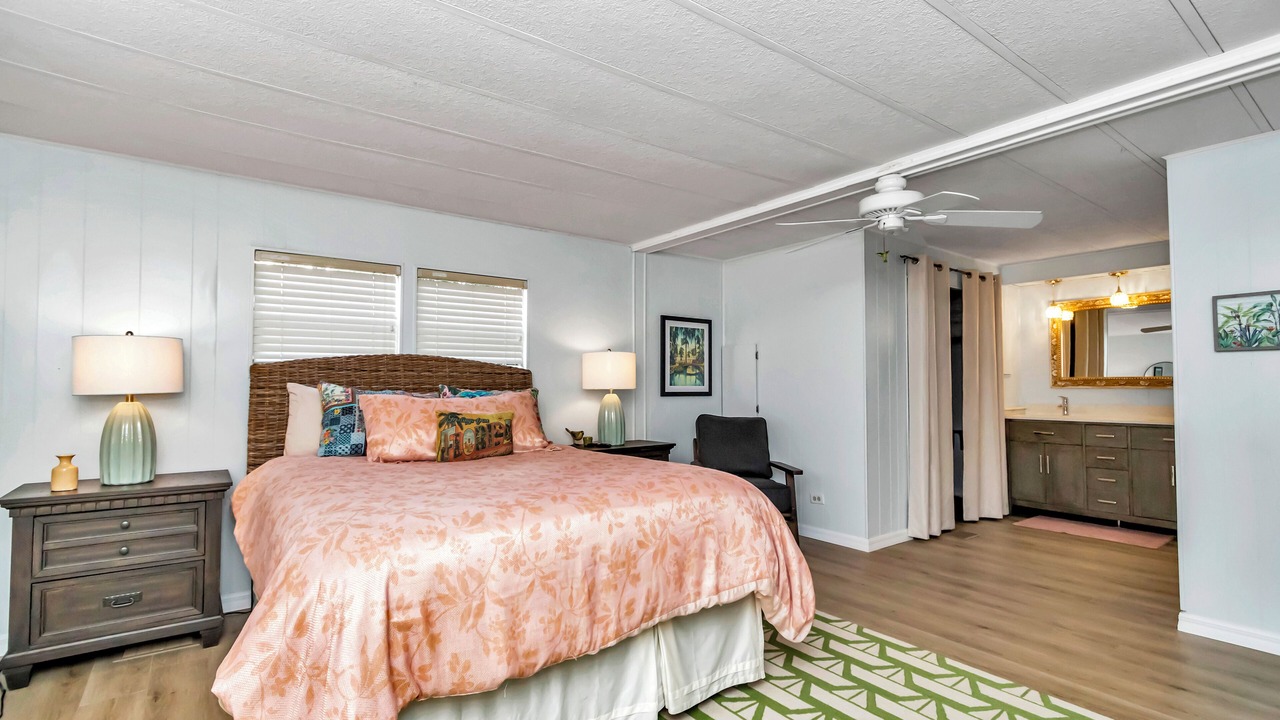 Photo of Bedroom in Dunnellon