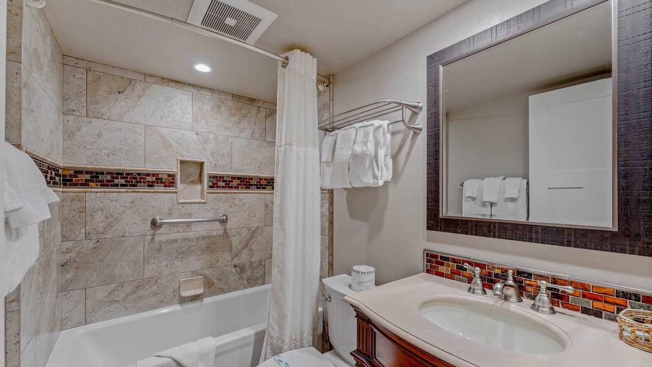 Photo of Bathroom in Carnelian Woods