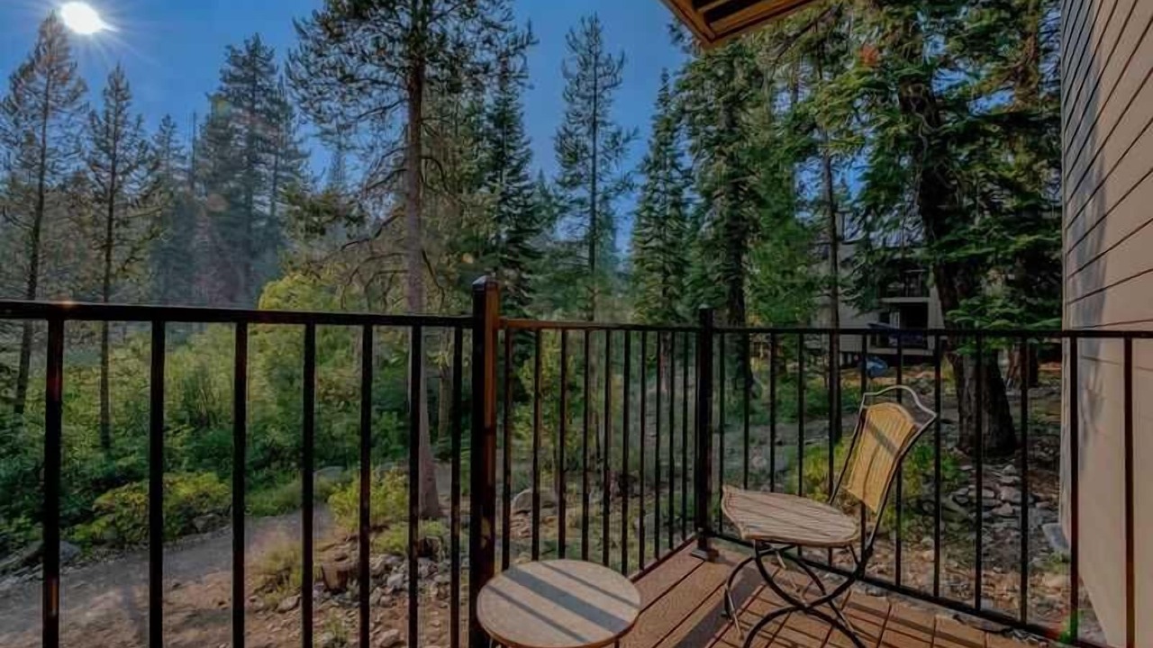 Photo of Patio Balcony in Carnelian Woods