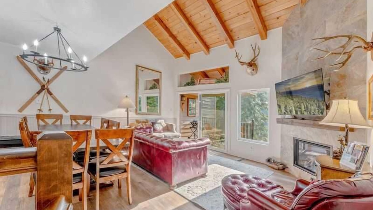 Photo of Patio Balcony in Carnelian Woods