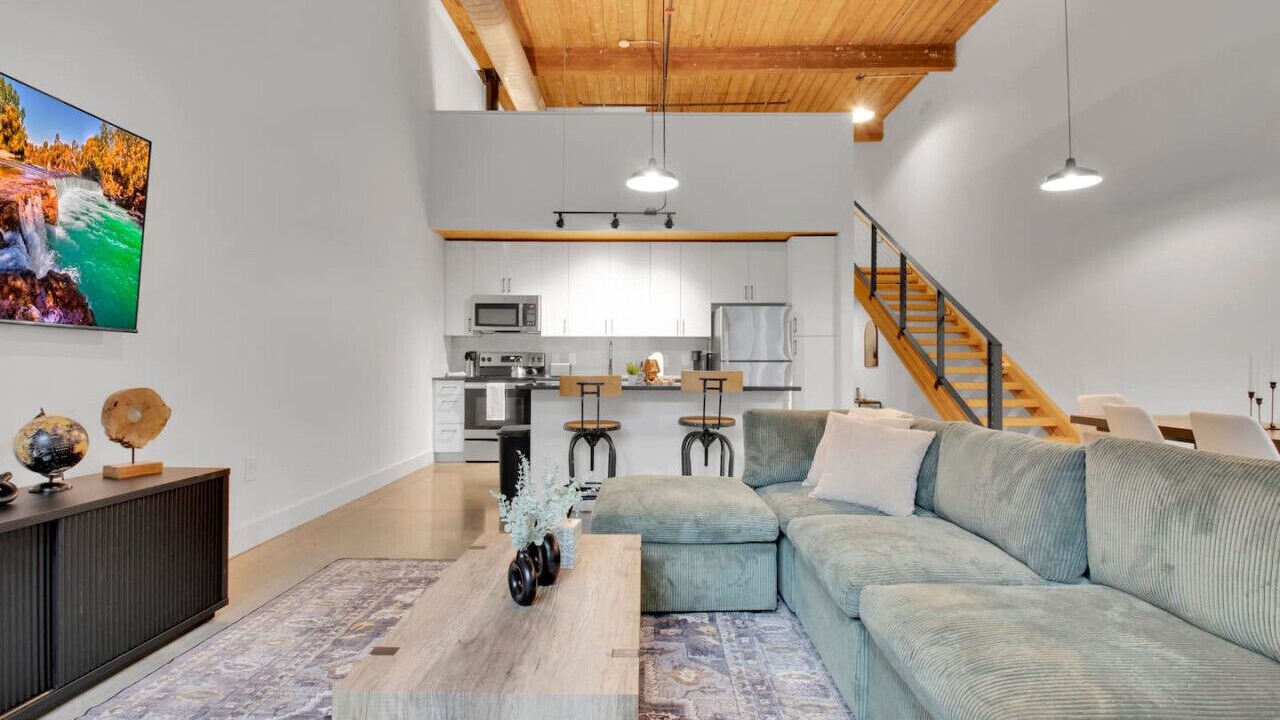 Photo of Livingroom in Judson